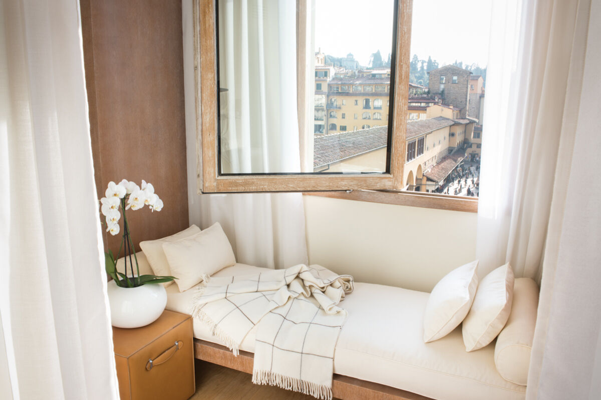 <b>Continentale</b> - Like a breath of fresh air, this airy and minimalist hotel sits akin to the Ponte Vecchio, making it walkable to nearly everywhere in Florence. With their panoramic La Terrazza rooftop bar and witty styling notes, this modern hotel will keep you on your toes.