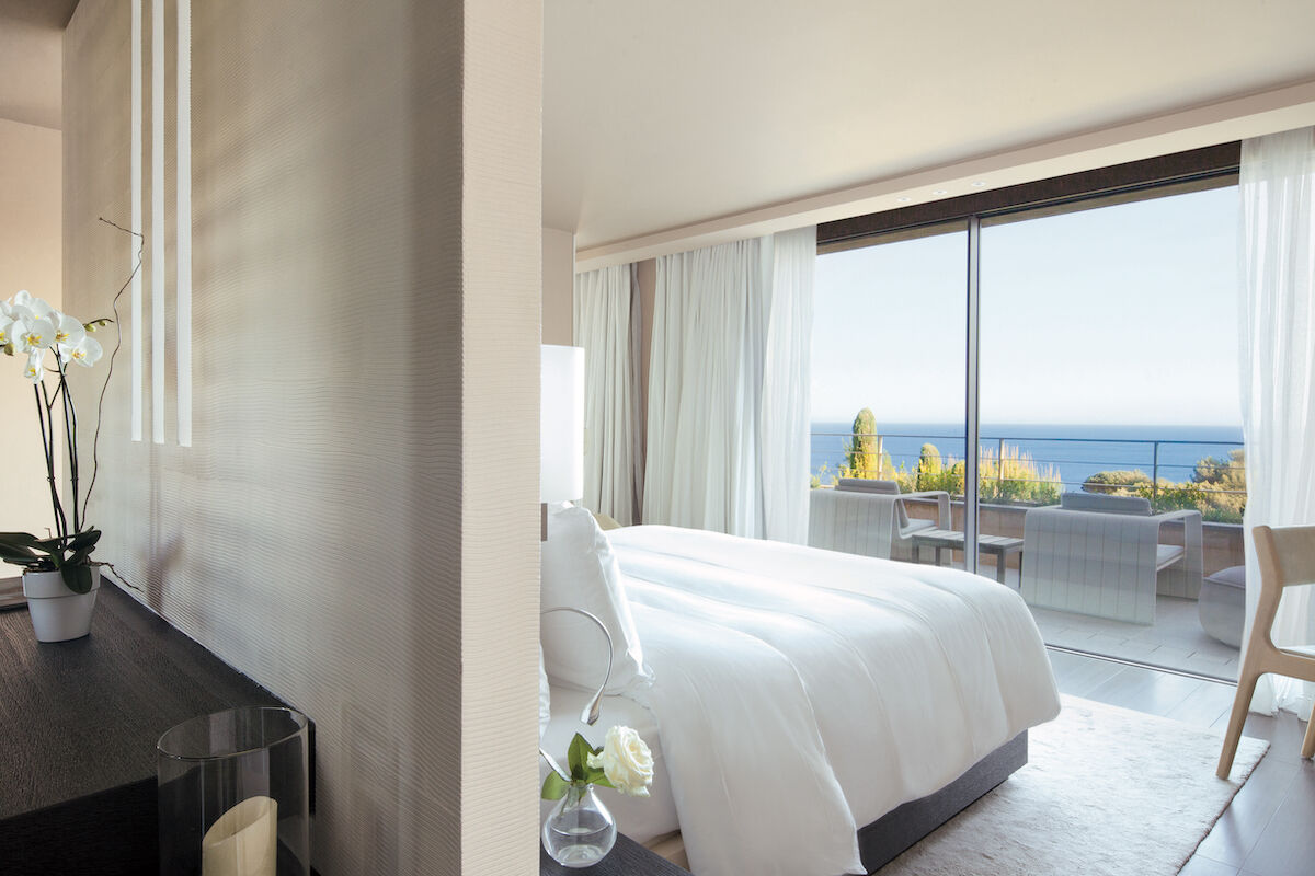 <b>La Reserve Ramatuelle Hotel, Spa & Villas</b> - The sleek and contemporary design of La Reserve Hotel is complemented by natural elements of Mediterranean vegetation and sea views. It offers 3 restaurants, including a 2-Michelin-starred, a private beach club in ‘Pampelonne’ and a Nescens-Spa with indoor/outdoor pool, hammam and 11 treatment rooms.