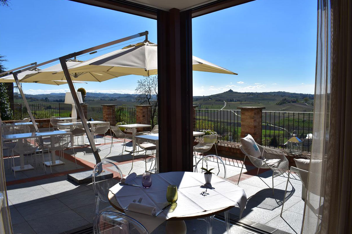 <b>Villa Fontana Relais & Wellness Spa</b> - Set in a restored villa, this secluded wellness hotel offers rejuvenation to guests with a Turkish bath, sauna, steam room, spa and pool. There’s also a restaurant, terrace and garden to put guests at ease.