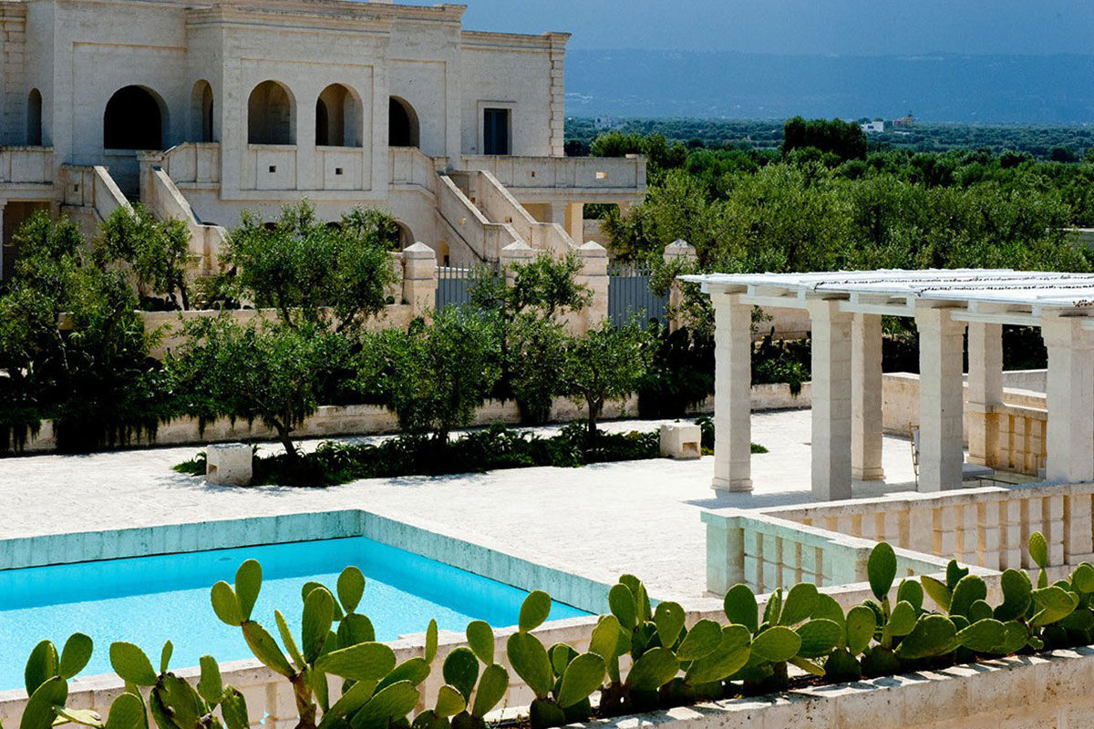 <b>Borgo Egnazia, Savelletri</b> - Built in the layout of a traditional Puglian village (borgo), this rural-luxe resort has a castle-feel with all of the contemporary luxuries. Enjoy the private beaches, beach clubs, Michelin-starred restaurant, tennis courts, and championship golf course all on the vast property.