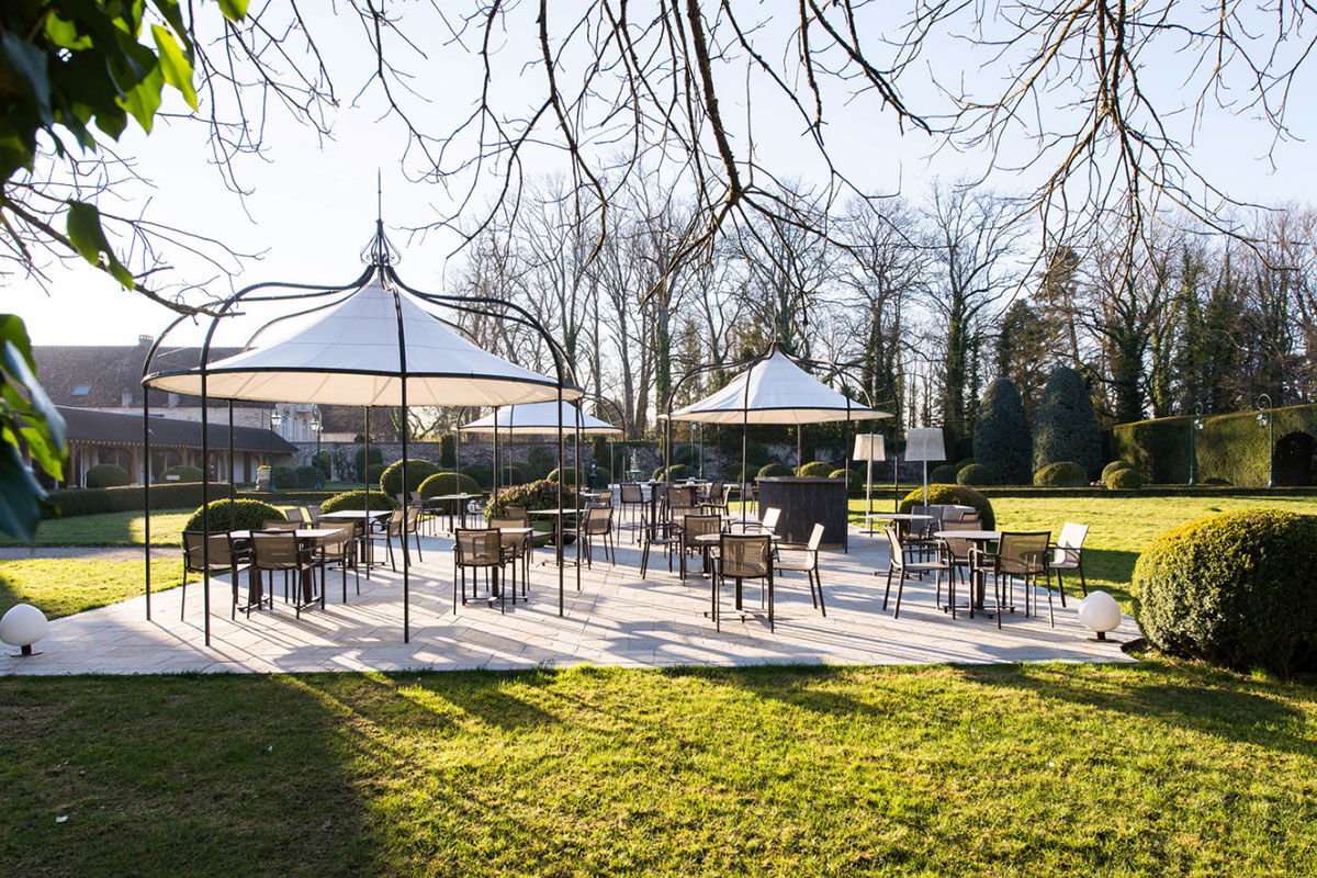 <b>Relais & Chateaux - Hostellerie de Levernois, Levernois</b> - Sitting along La Bouzaise river, this hotel is made up of annexes and a converted 18th century building. With rustic-chic rooms, wine cellar and relaxed bistro serving local fare, the Hostellerie de Levernois is perfect for the discerning guest seeking tranquility.