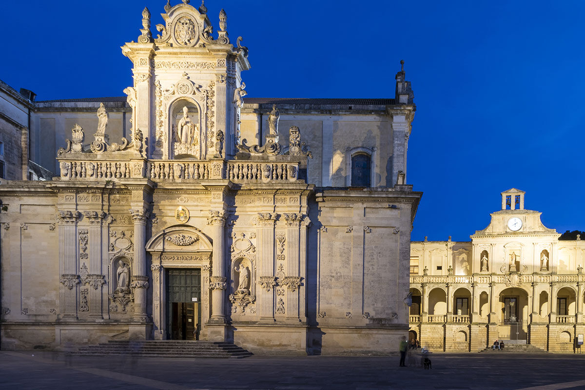 <b>Torre del Parco, Lecce</b> - This medieval fortress in the heart of Lecce dates from 1419 and has been transformed into a luxury hotel with stately furnishings. With renaissance art on the walls and chambers featuring frescoes and antique furnishings, Torre del Parco keeps the essence of the structure while including modern luxuries.