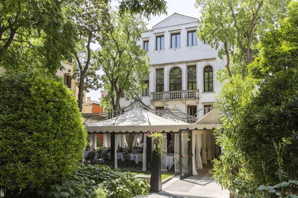 <b>NH Collection Venezia Grand Hotel Palazzo dei Dogi</b> - Be transported through time with the ornate architecture, antique décor, and period-style rooms of this refined boutique hotel. With a luxe bar, terrace restaurant, lush garden, and relaxing spa, this palazzo has all the polished sophistication you’d want in a historic Venetian hotel.