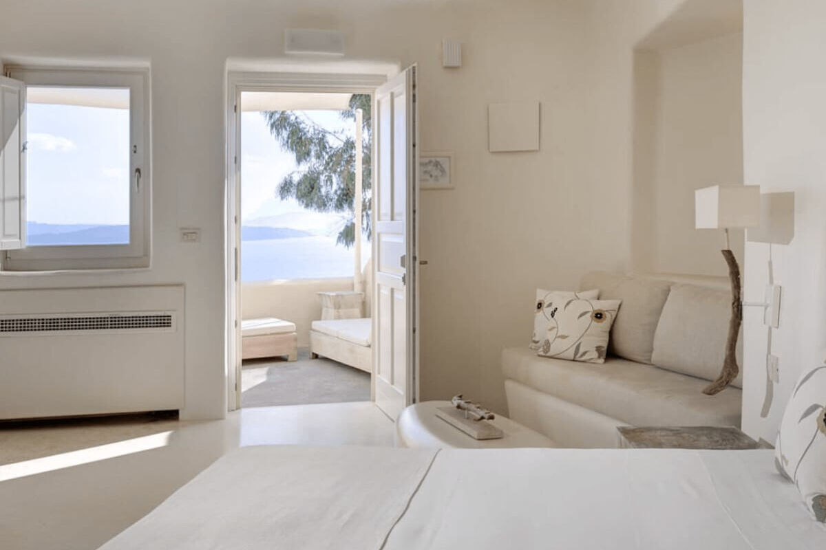 <b>Mystique, a Luxury Collection Hotel</b> - A favored destination for honeymoons and romantic escapes, the Mystique is an exclusive hideaway of villas and suites connected by charming, cobbled paths. With world-class culinary experiences, infinity-edge pools and authentic local flavors, this is hotel that will take your breath away.