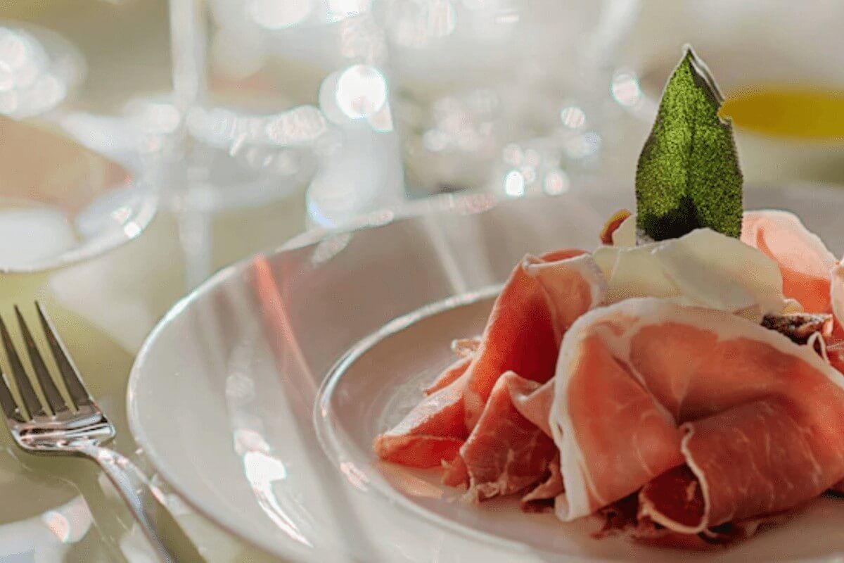 <b>NH Collection Firenze Palazzo Gaddi</b> - Set inside a historical Renaissance palace, this boutique hotel features embellished frescoes and paintings from the late-baroque Florentine artist Ranieri de Pace. There’s a stunning rooftop bar with views of the Duomo, and easy access to Florence’s main attractions.