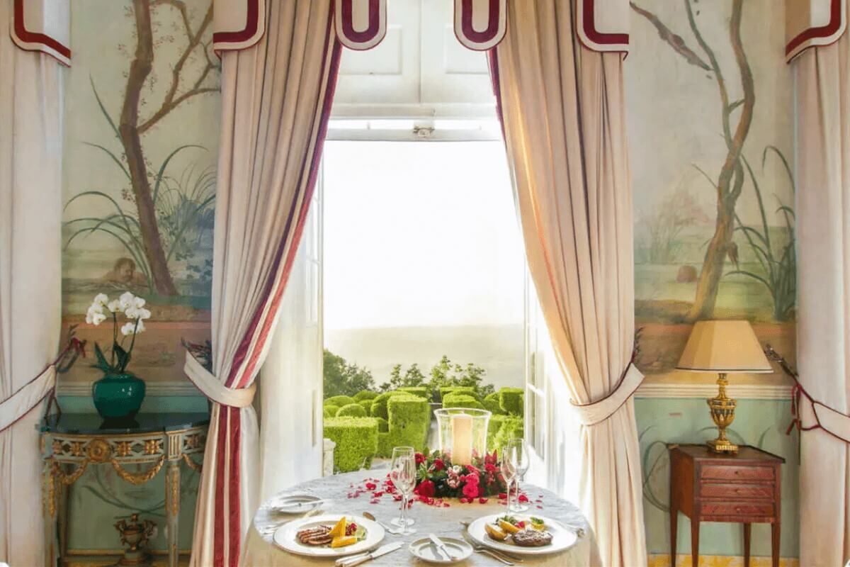 <b>Tivoli Palacio de Seteais Sintra Hotel</b> – Set in a romantic palace, this breathtaking hotel speaks to the heart with its XVIII century architecture, elegant adornments and stunning garden maze. Set on the mountainside of Sintra, this unique palace is in view of the esoteric Quinta da Regaleira and close to the town’s fabulous antique shops.