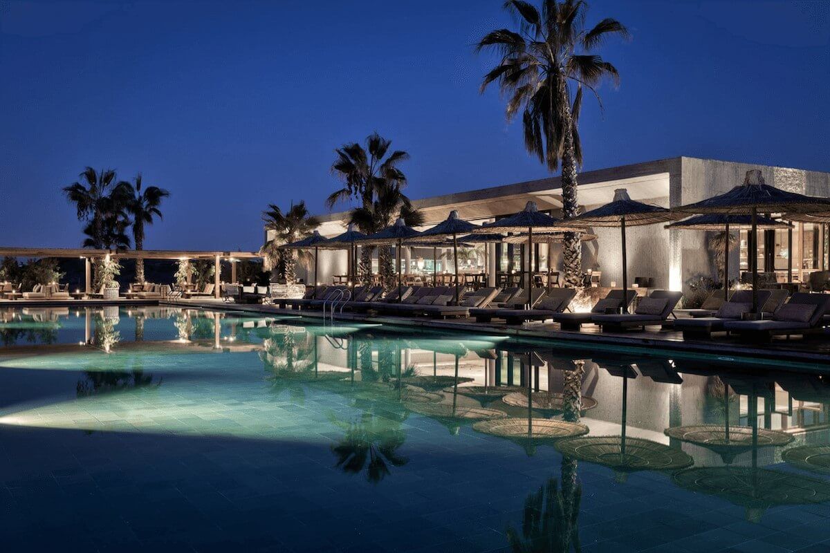 <b>Domes Zeen, a Luxury Collection Resort</b> - An 8-minute walk from Kladissos Beach, Domes Zeen offers quiet elegance with a soulful and holistic take on Mediterranean luxury. With earthy tones and natural materials used throughout the property, this elevated retreat is a relaxed and sophisticated backdrop for your getaway with the family.