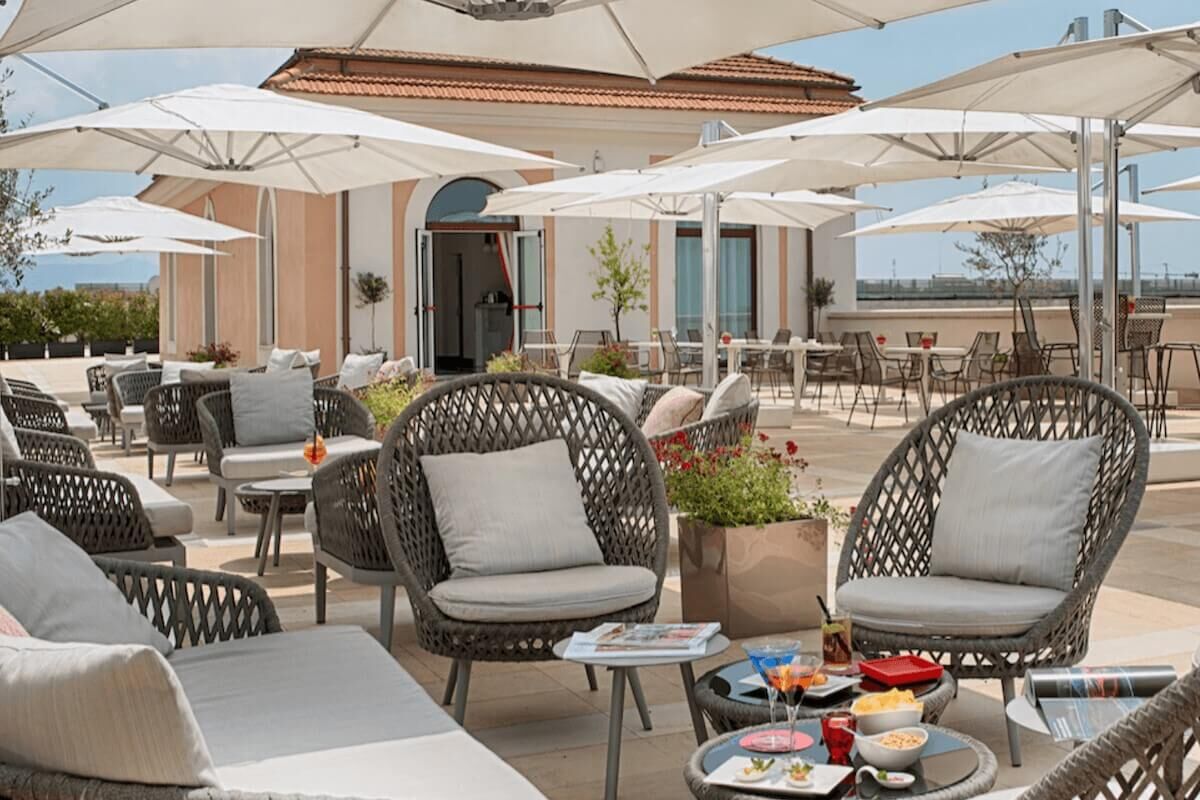 <b>NH Collection Roma Palazzo Cinquecento</b> - Featuring its own Roman ruins in the front garden and with a rooftop terrace, bar and al fresco restaurant, this boutique hotel is upmarket with hints of the past. Located next to the Roma Termini train station and overlooking the Piazza dei Cinquecento, it’s only steps away from top sights!